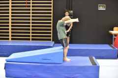 VM_1_r2_24_176